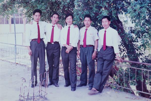 04.jpg 04.jpg