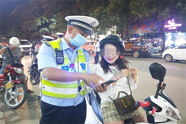 2.2_看图王.jpg
