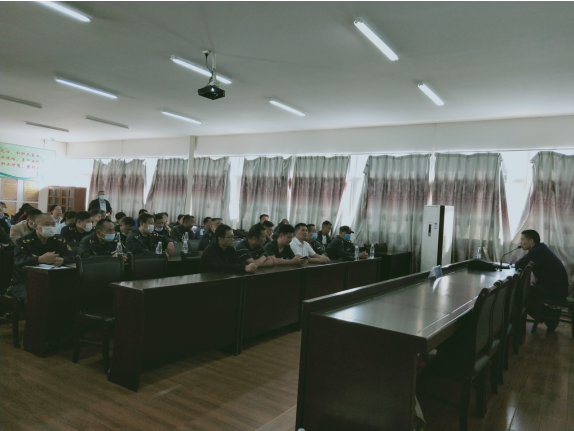 QQ截图20201117182849.png QQ截图20201117182849.png