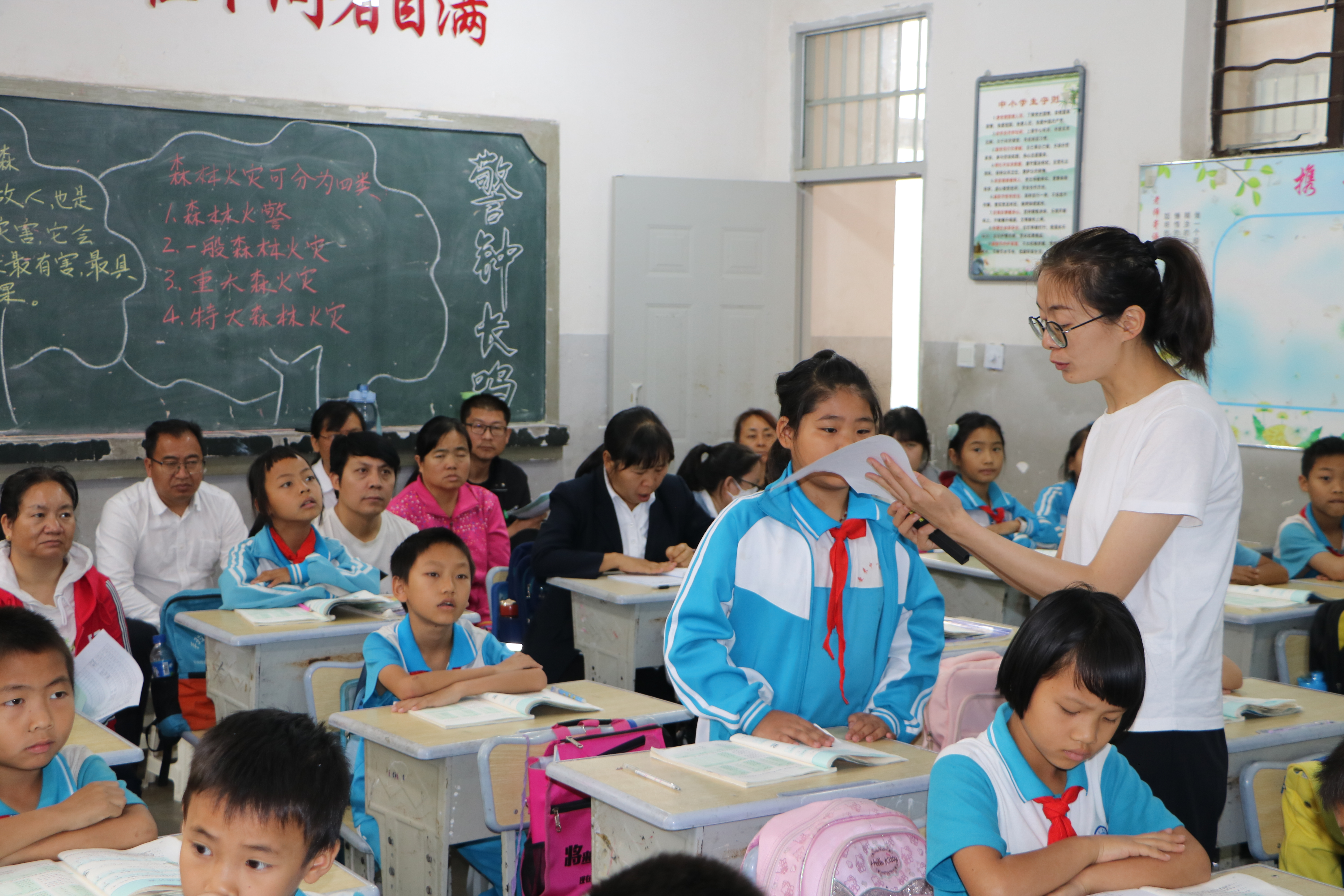 7abed8c3e9d34bc6070f3c51b7a5345.jpg 7abed8c3e9d34bc6070f3c51b7a5345.jpg