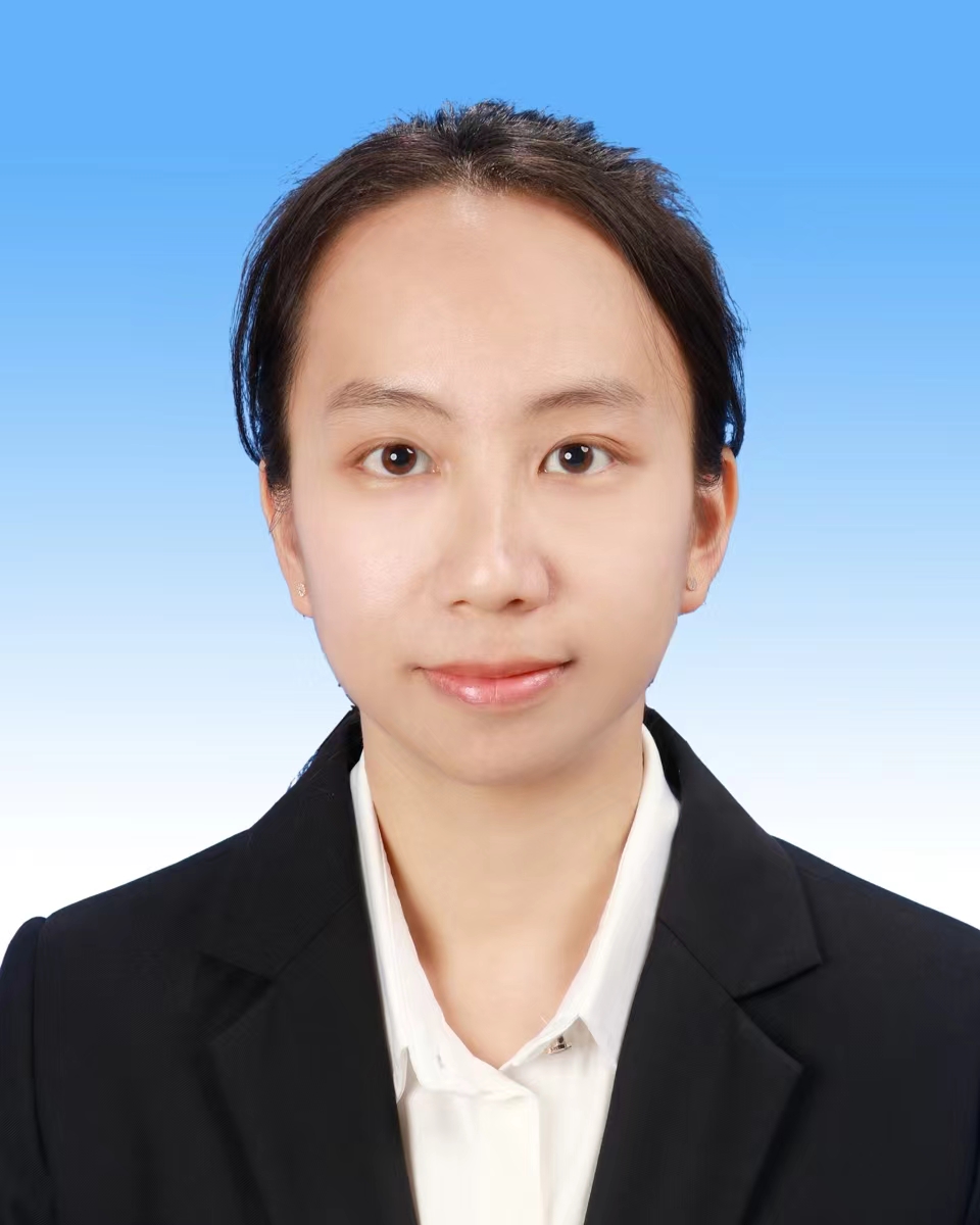 李燕.jpg