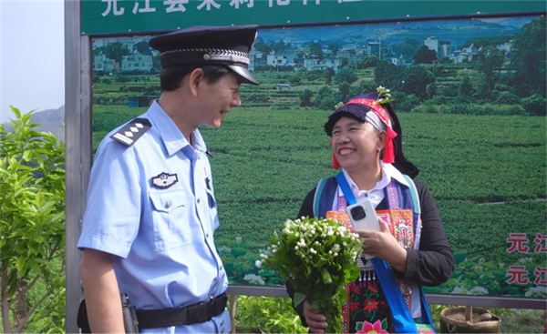 图片4.png 图片4.png