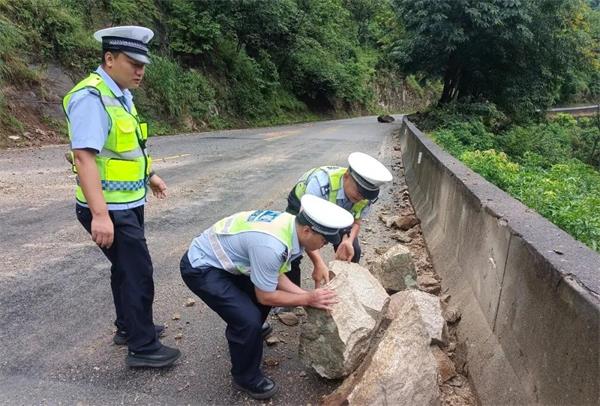 图片4.jpg 图片4.jpg